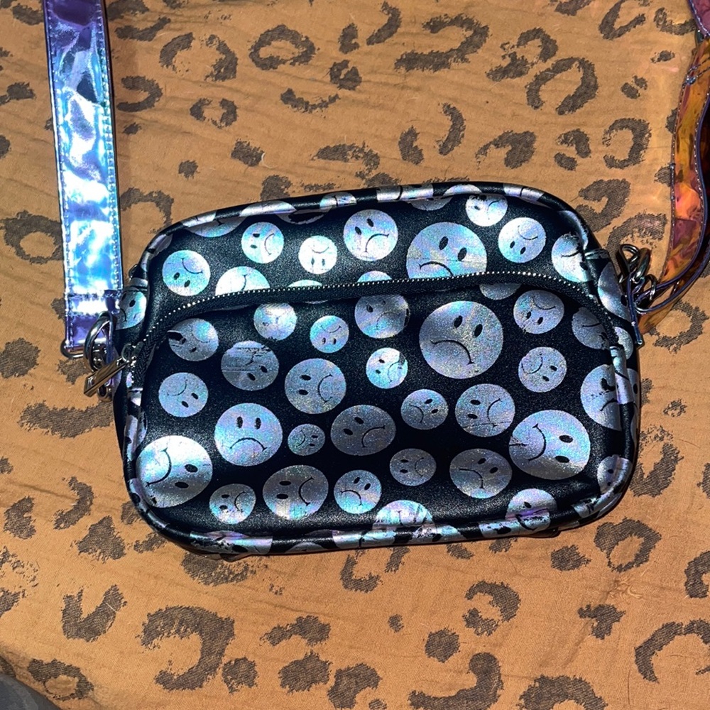 HOROSCOPEZ HAPPY SAD SMILEY FACE BAG